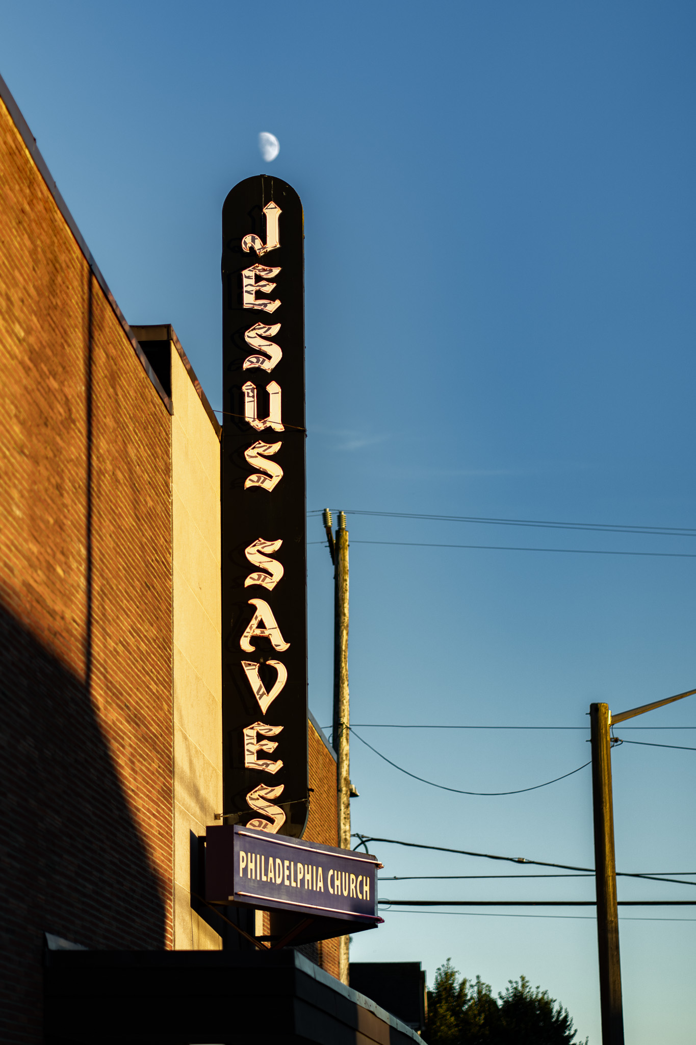 Faithful Message on the Building
