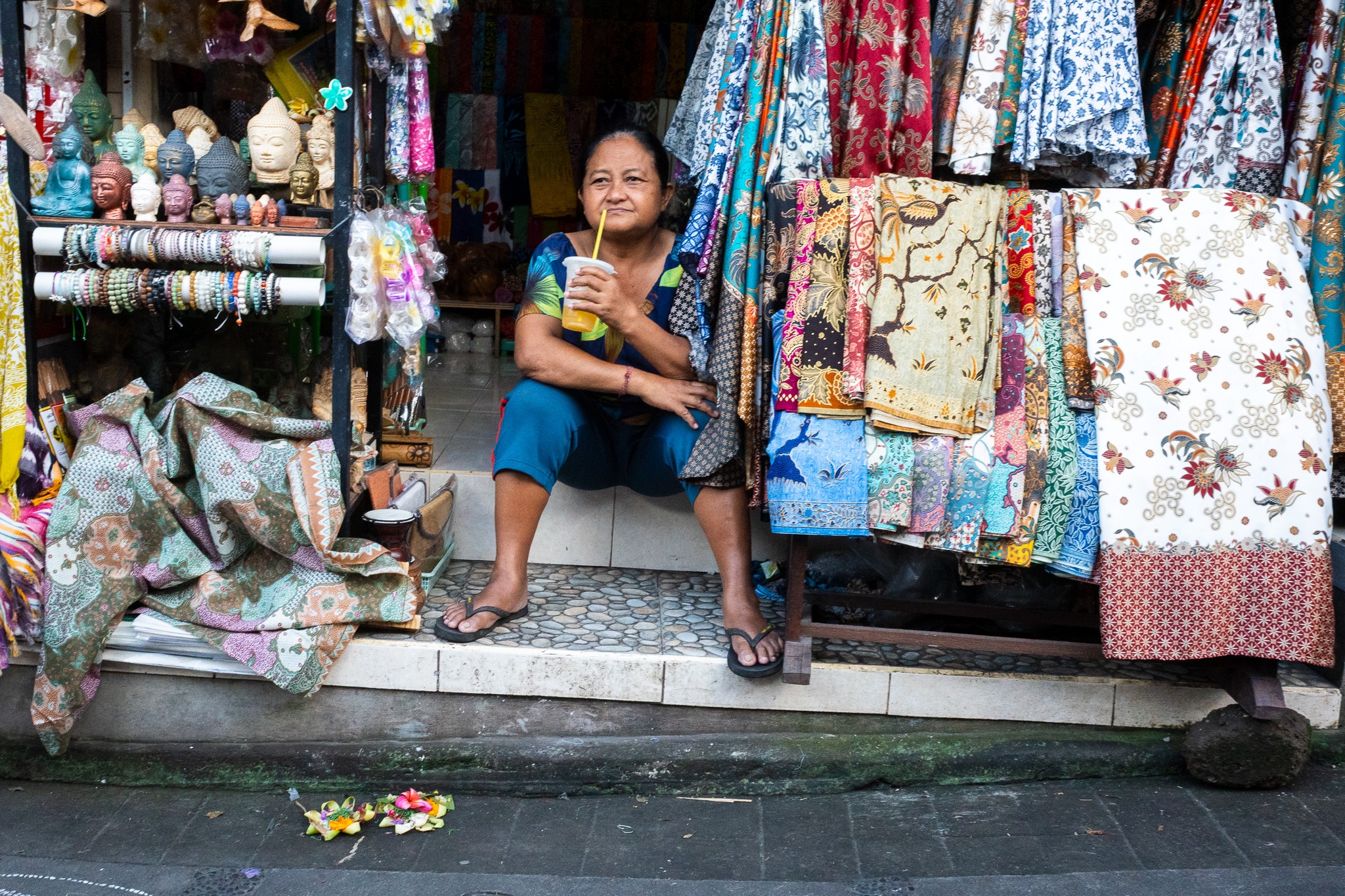 Colorful Market Relaxation