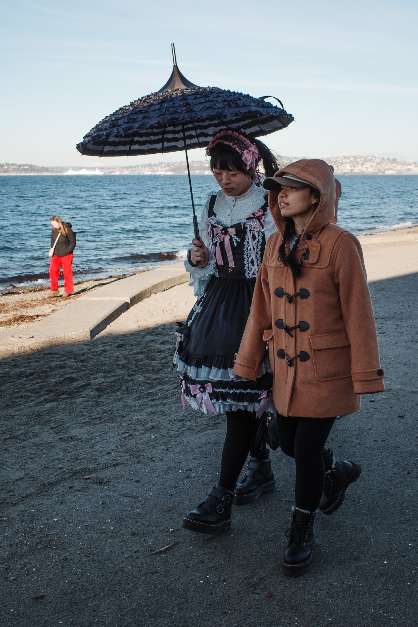 Contrasting Styles by the Shore