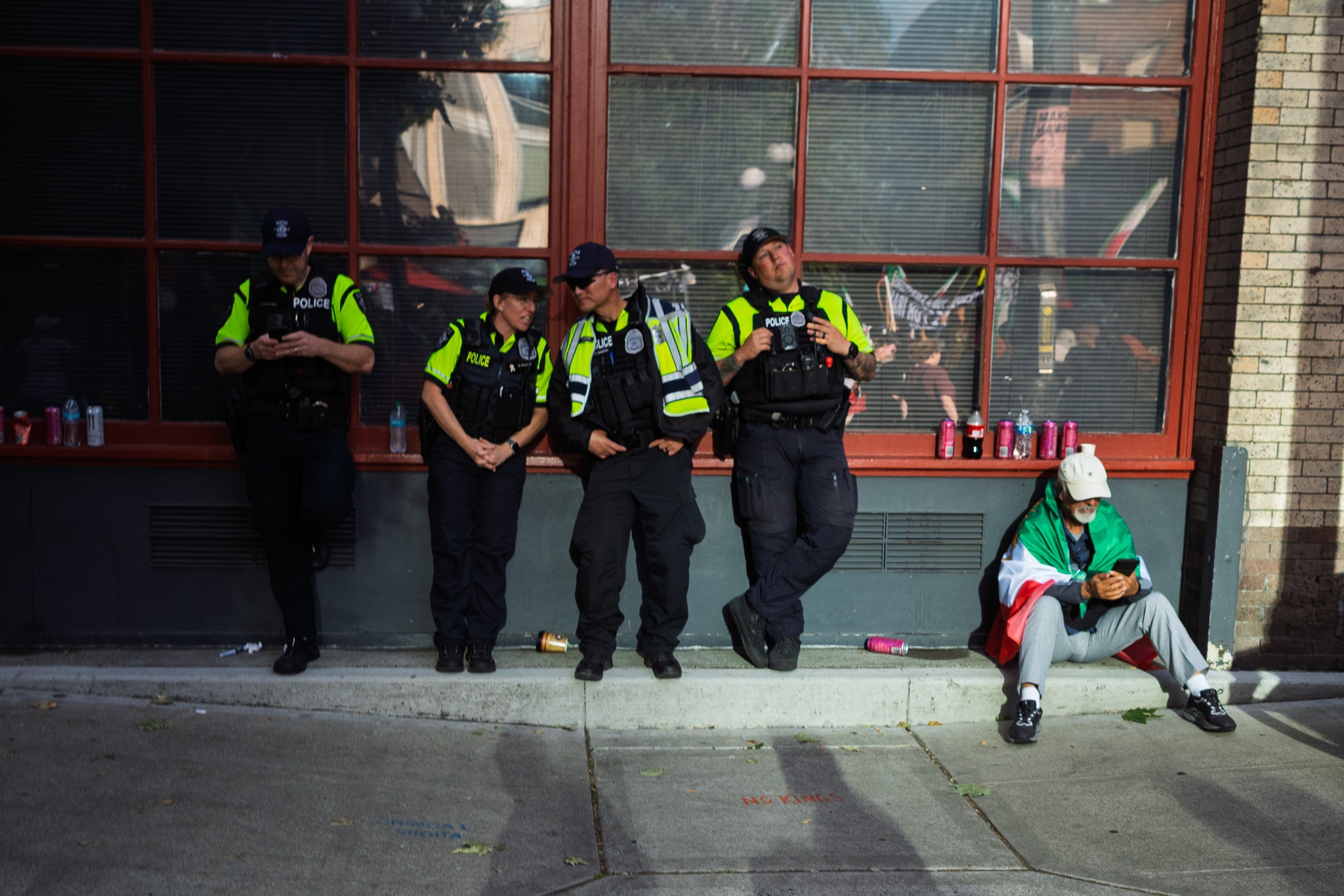 Urban Solitude and Authority